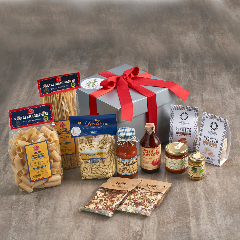 Five Minute Meals gift box with pasta, sauces and risottos
